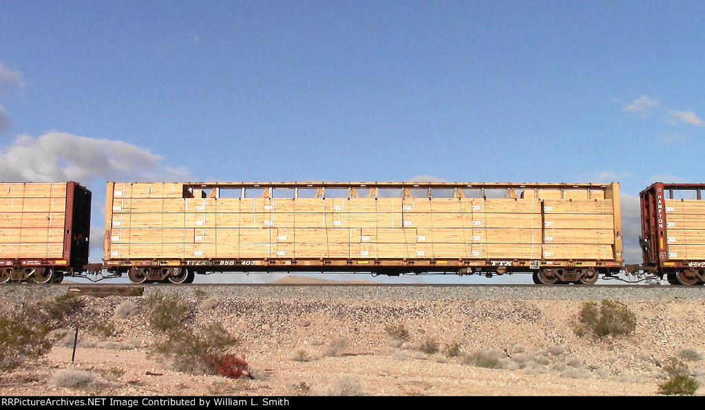 EB Manifest Frt at Erie NV W-Pshr -16